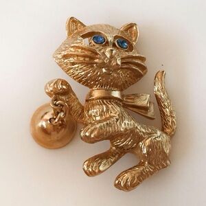 🐈‍⬛💎★❦꒒ik୧⌵♡⌵N୧w❦★ AUCTION PRICE👩🏻‍⚖️ Avon Cat Brooch